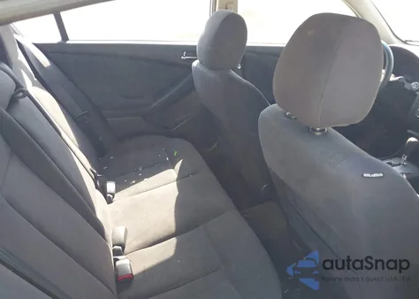 2011 Nissan Altima 2.5 S z USA, uszkodzony, nr VIN 1N4AL2AP1BC103504